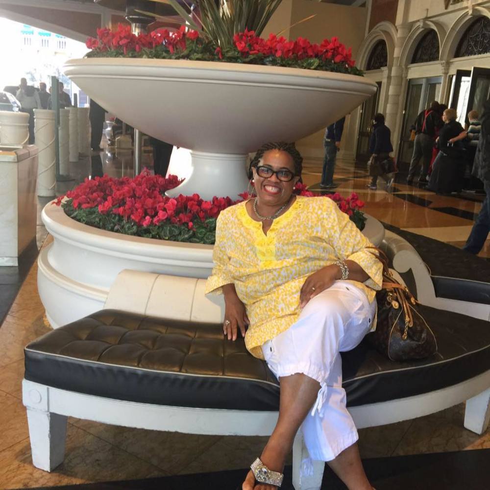 Meet your Posher, Felita